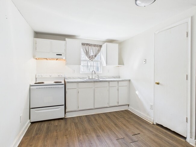 Building Photo - 1206 Rome St