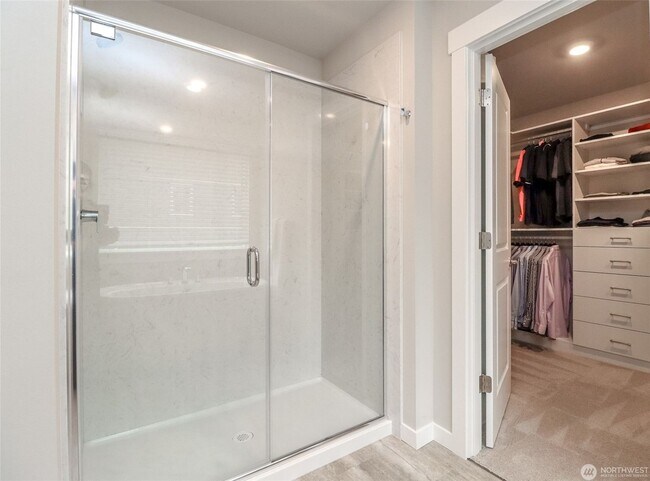 Building Photo - 16324 SE 133rd Pl