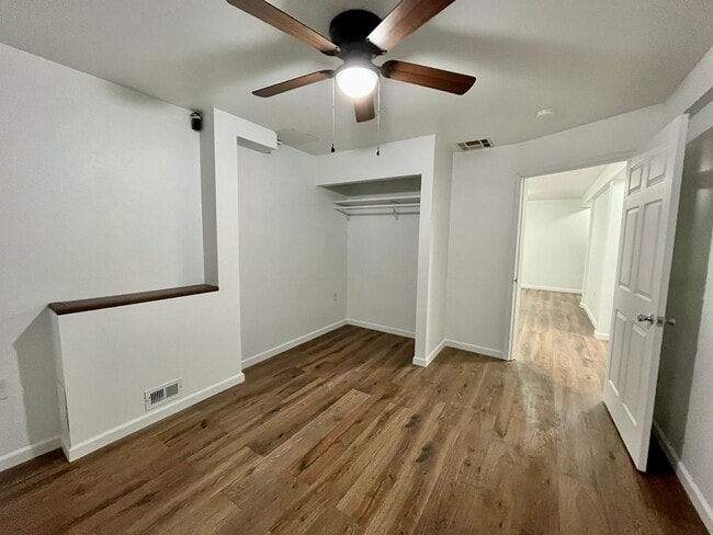 Building Photo - Renovated 4 bedroom home for rent