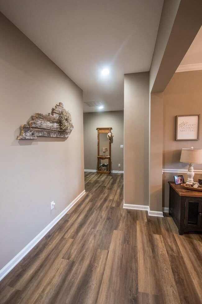 Building Photo - Fall in Love with this home!!!