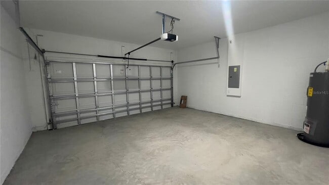 Building Photo - 3315 W Montgomery Ln