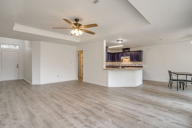 Building Photo - 1512 Clover Ln
