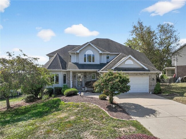 Primary Photo - 15 High Point Cir