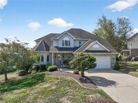 Building Photo - 15 High Point Cir