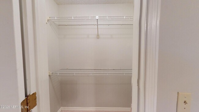 Building Photo - 2217 Hammock Oaks Dr N