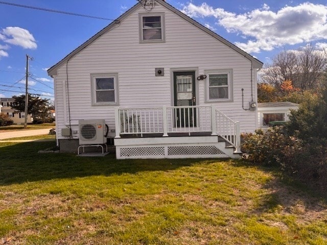 Building Photo - 215 Standish St