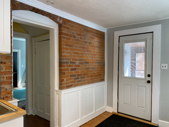 Building Photo - 271 Duke St