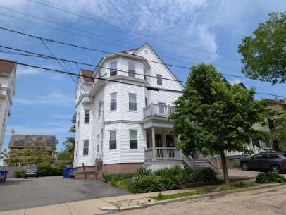 Primary Photo - 230 Pleasant St
