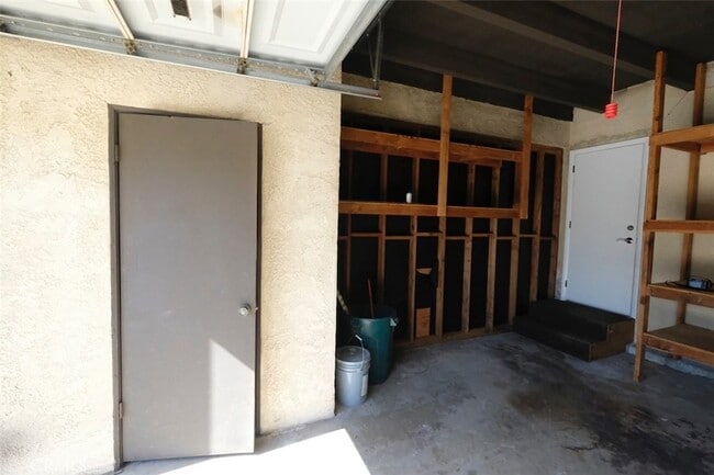 Building Photo - 318 S San Dimas Canyon Rd