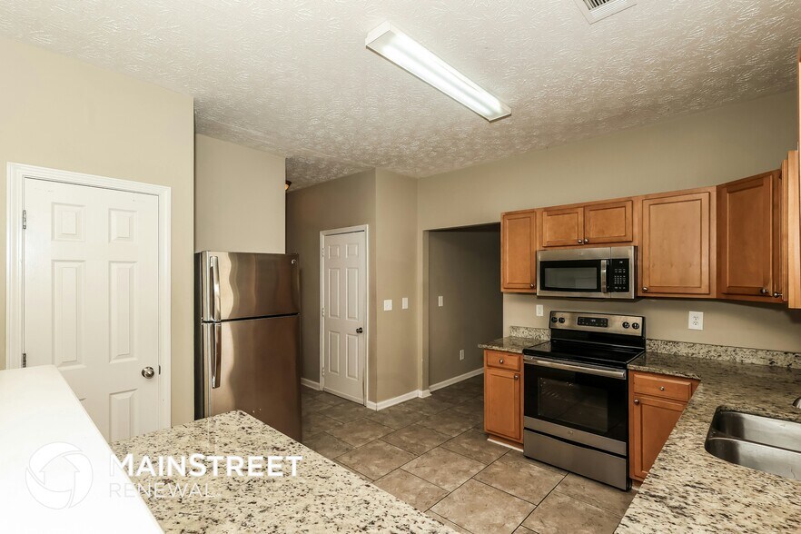 Building Photo - 4910 Heritage Cir