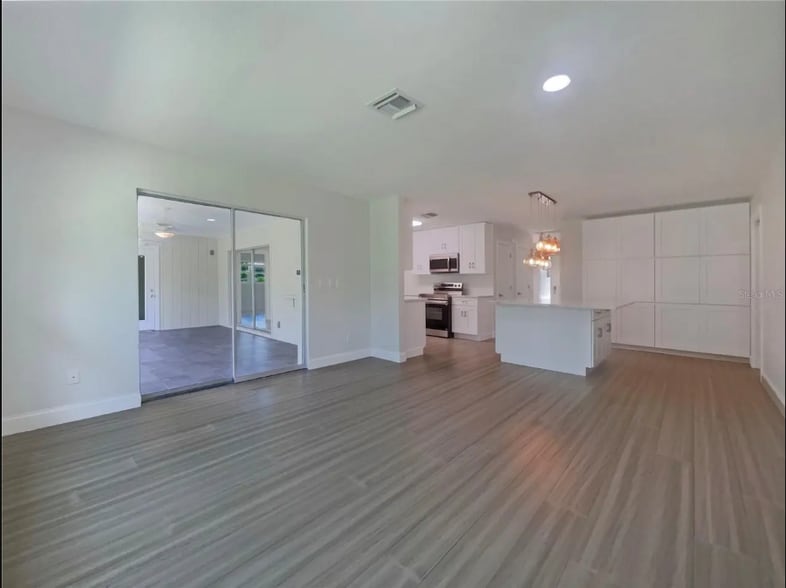 Building Photo - 790 Harvard St