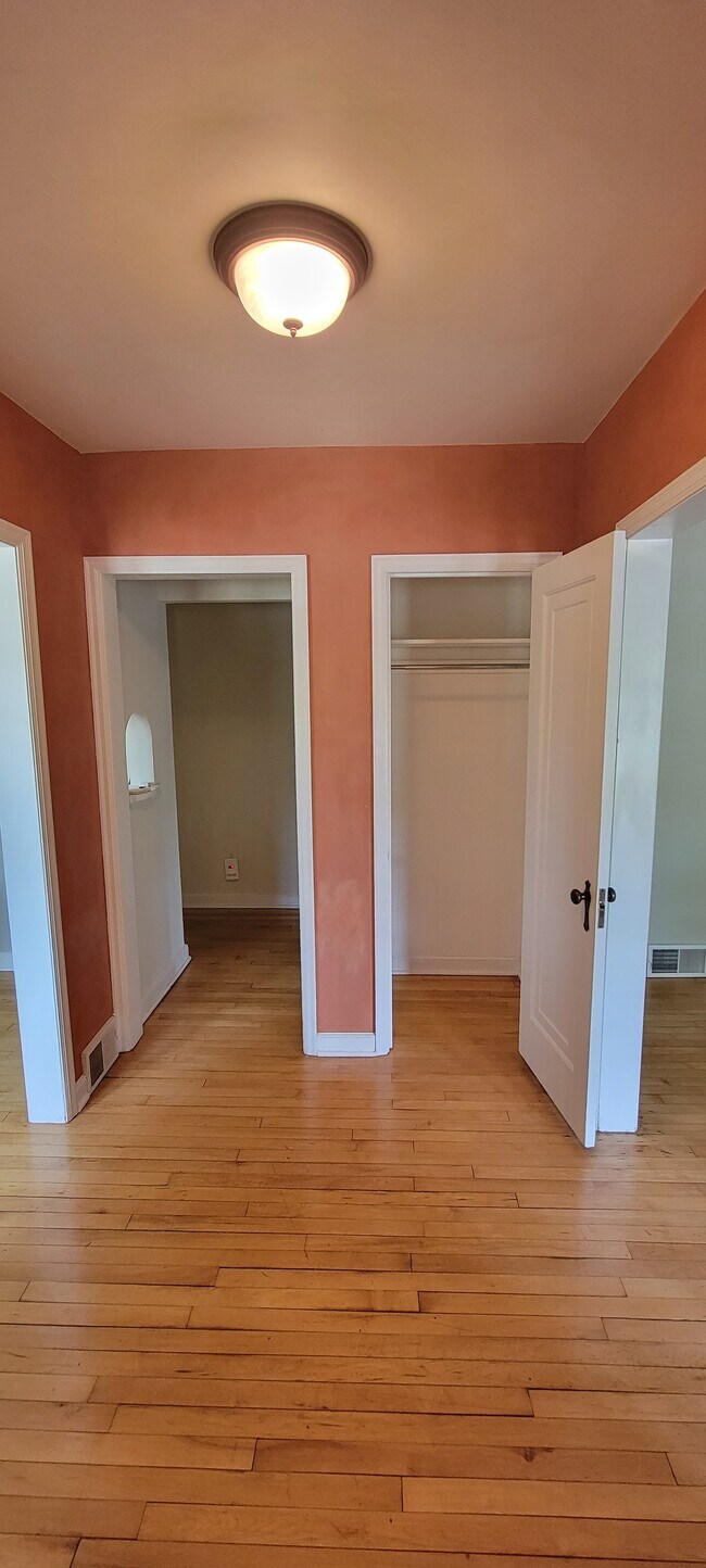 Building Photo - 19101 Delton Ave