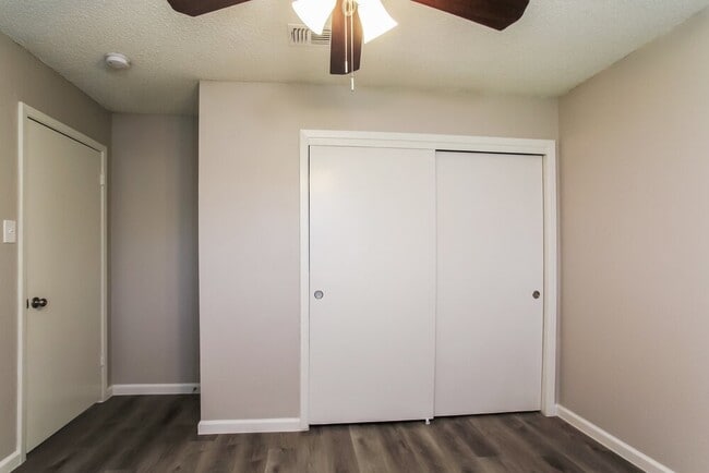 Building Photo - 4310 Shalom Creek Ln