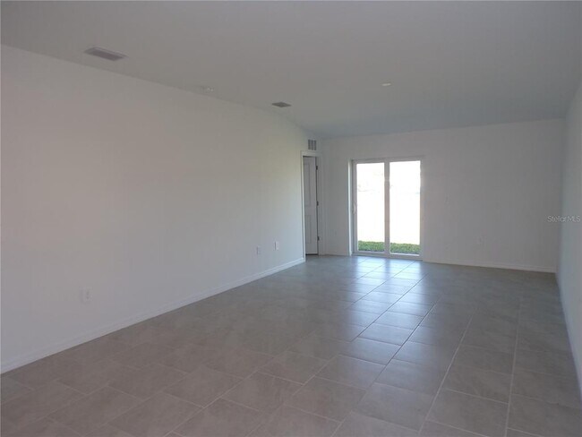 Building Photo - 26635 Jasper Wy