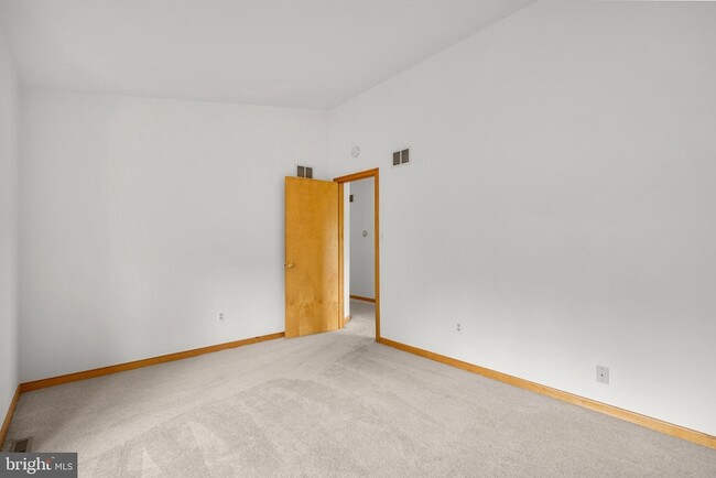 Building Photo - 4410 Damascus Rd