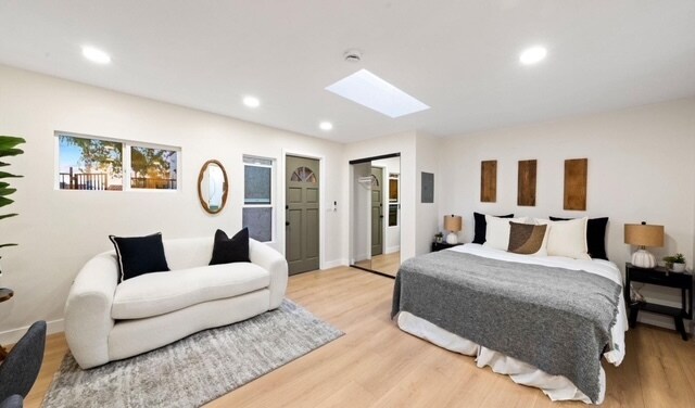 Interior - 4664 E Talmadge Dr