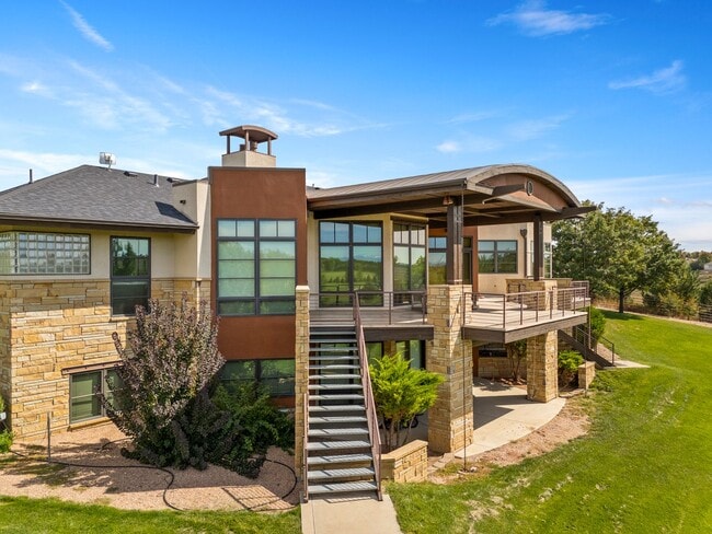 Building Photo - Expansive Home in Secluded Neighborhood in Northern Colorado!