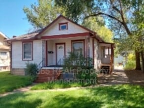 Building Photo - 1822 11th Ave