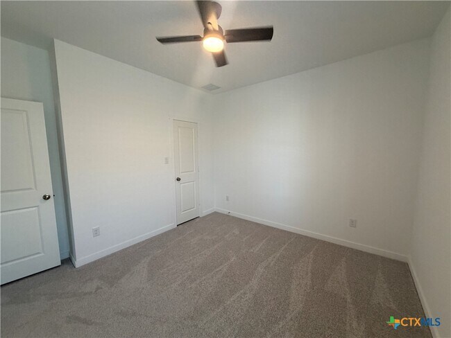Building Photo - 8908 San Carlos
