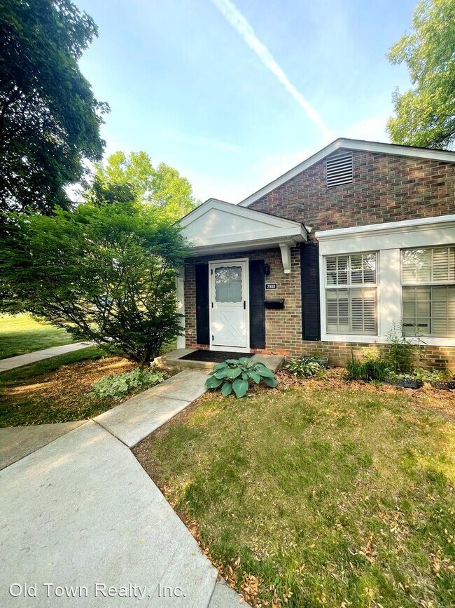 Building Photo - 2 br, 1 bath House - 2988 Whittier Court