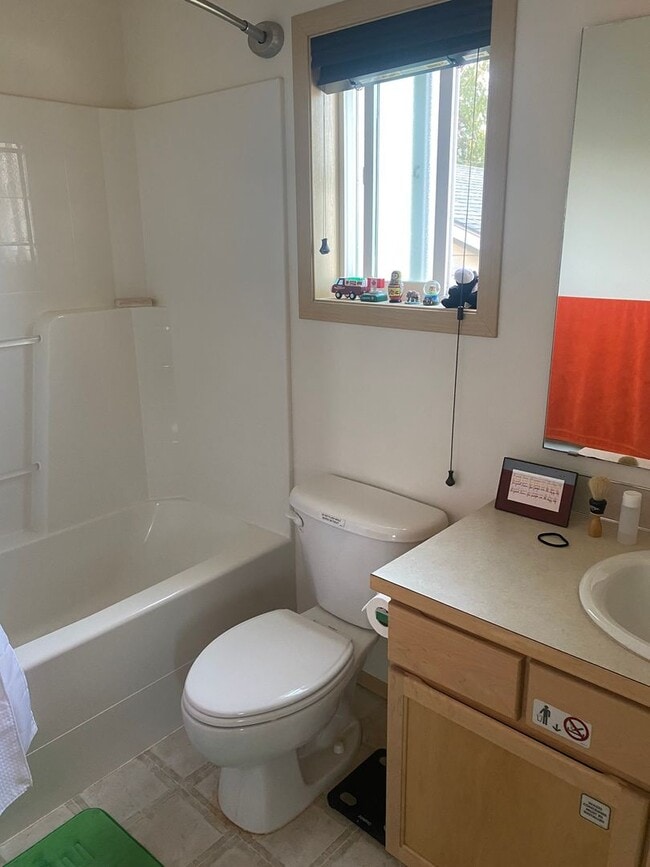 Building Photo - Mount Vernon 3 Bedroom, 2.5 bath
