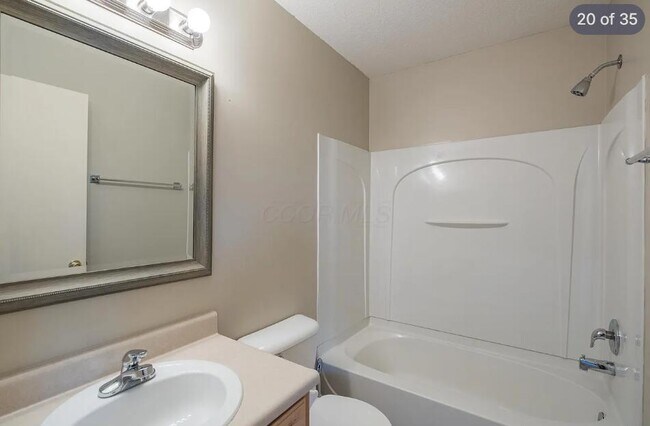 Building Photo - 5499 Glenchester Dr