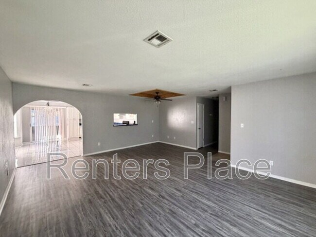 Building Photo - 444 West 147th Pl S