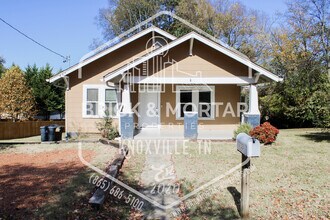 Building Photo - 1733 Allen Ave