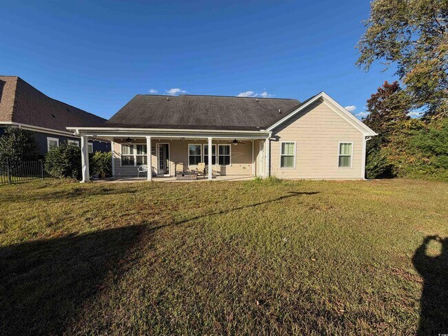 Building Photo - 619 Uniola Dr