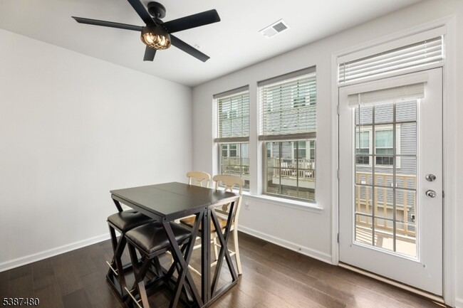 Building Photo - 89 Robeson St