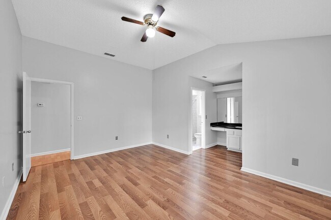 Building Photo - 9687 Hersham Ct