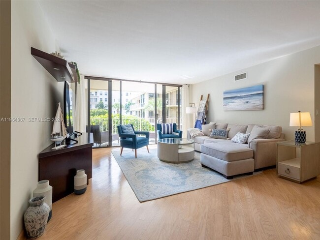 Building Photo - 3200 S Ocean Blvd