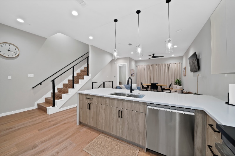 Building Photo - 2813 Weisenberger St