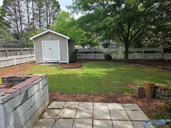 Building Photo - 218 Cypress Creek Dr
