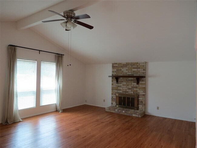 Building Photo - 6803 Rearden Rd