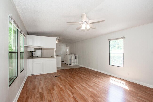 Building Photo - 7967 Caswell Rd