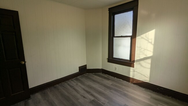 Building Photo - Atlas Investment Group, LLC (403 Spicer St)