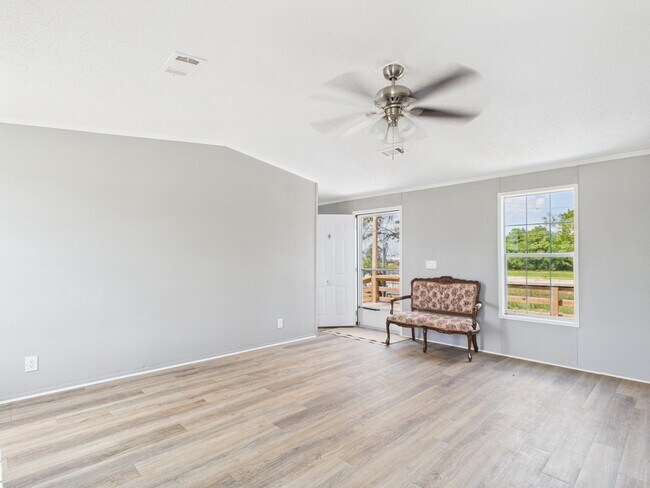 Building Photo - 12418 N Lake Houston Pkwy