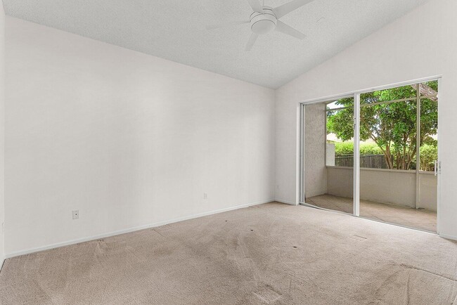 Building Photo - 7728 Edinburough Ln