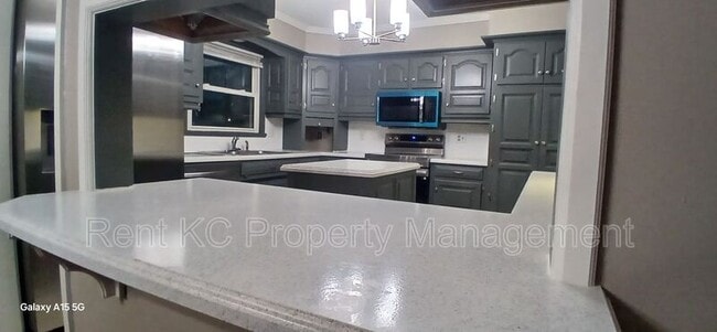 Building Photo - 7201 Hardy Ave