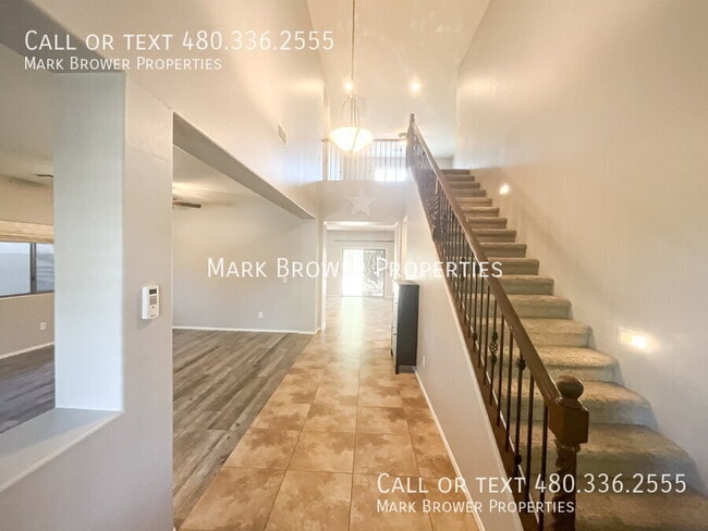 Building Photo - 724 W Dragon Tree Ave