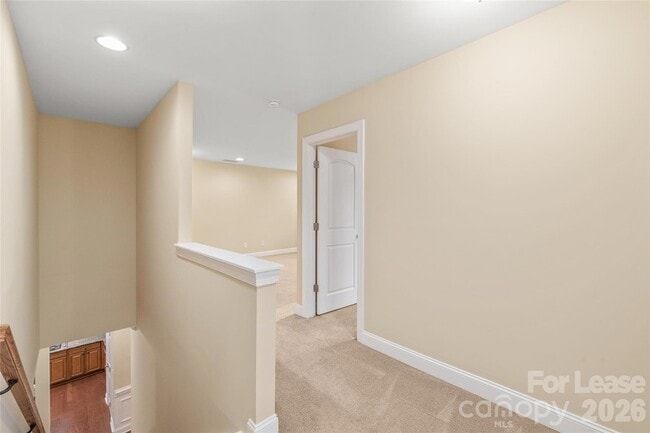 Building Photo - 5123 Poplar Knoll Dr