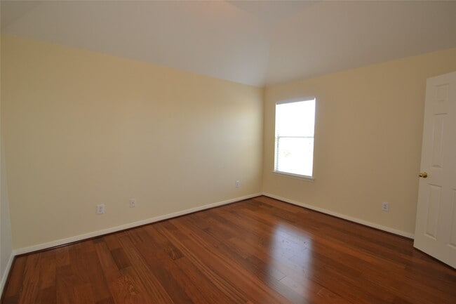 Building Photo - 1711 Emma Cove Ct
