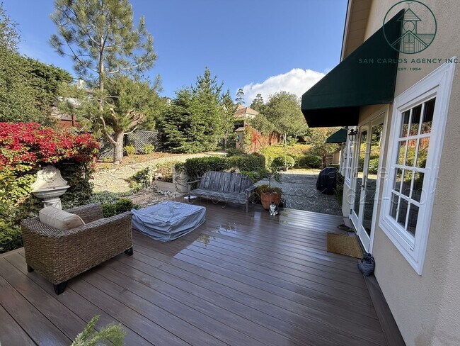 Building Photo - Spacious Five Bedroom Home in Gated High Meadow Neighborhood