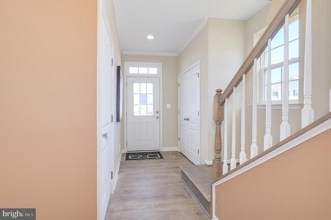 Building Photo - 201 Hillsdale Pl