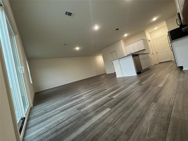 Building Photo - 6089 Mojave Dr