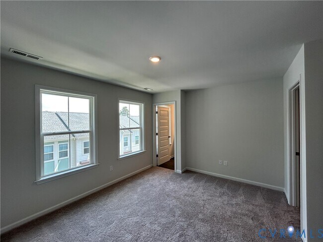 Building Photo - 101 Avenda Ln
