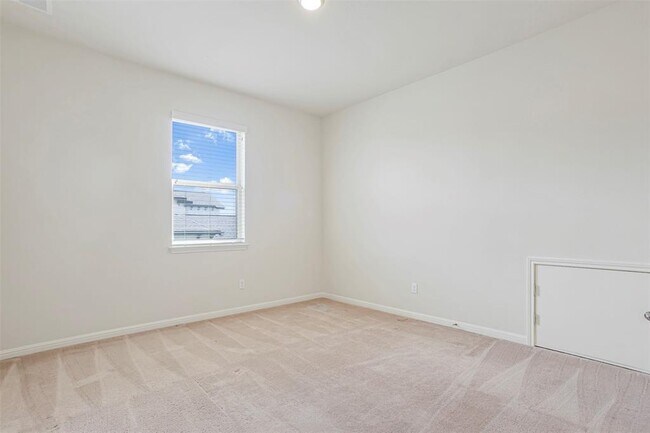 Building Photo - 4213 Beramo Bnd