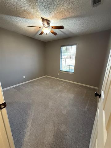 Building Photo - 401 Linda St