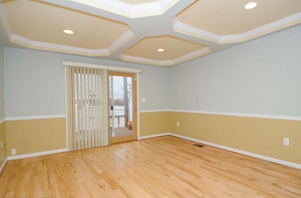 Building Photo - 2326 E Fayette St